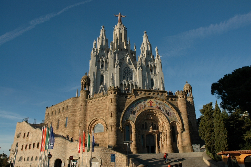 Kirken Sagrat Cor på toppen av Tibidabo i Barcelona - Foto: Gaute Nordvik