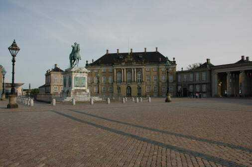 Amalienborg Slott — Foto: Gaute Nordvik