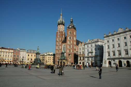 Mariakirken ved Markedsplasssen i Kraków - Foto: Gaute Nordvik