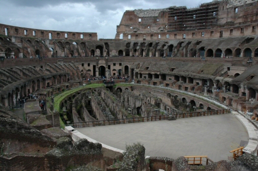Innsiden av Colosseum i Roma - Foto: Gaute Nordvik